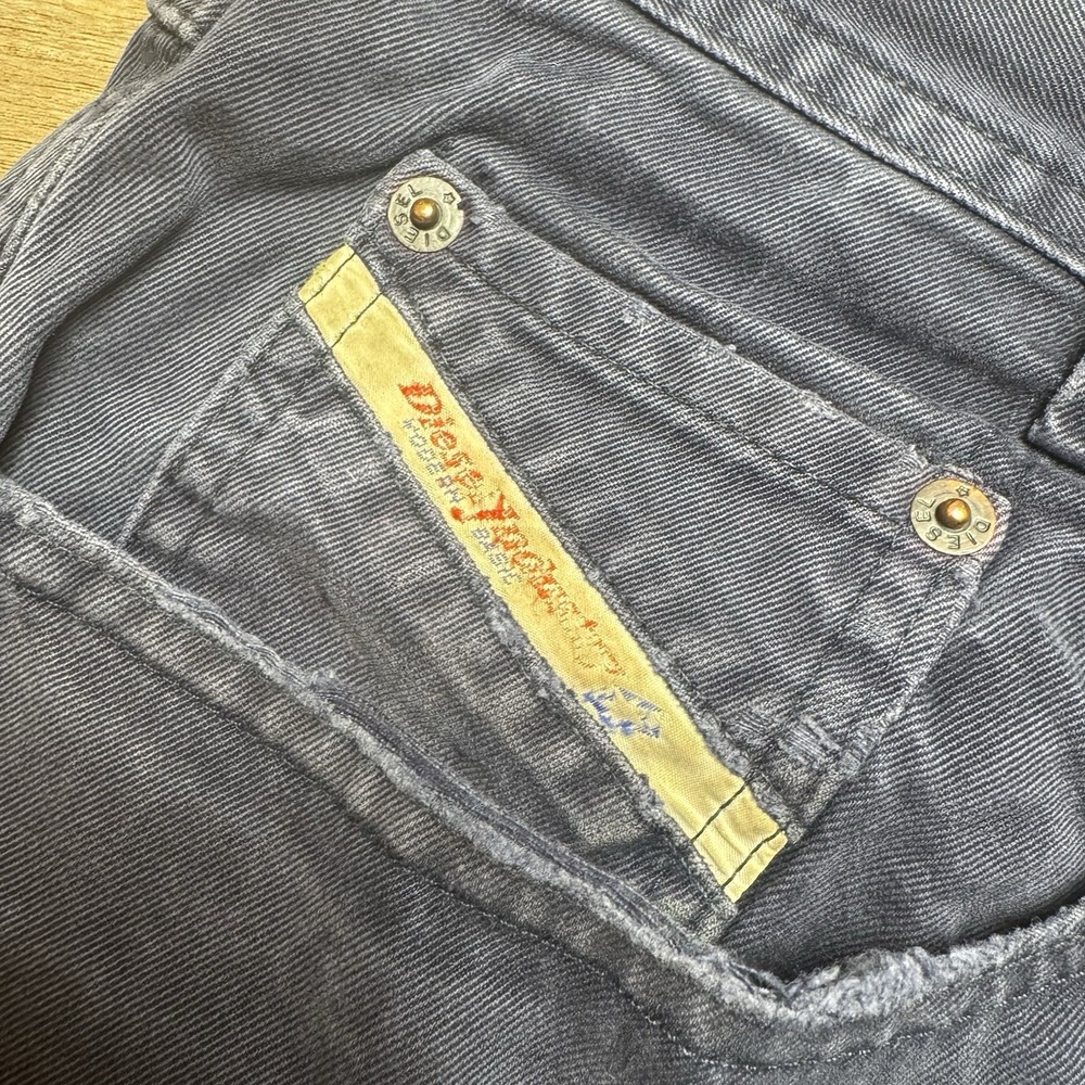 Diesel Men's Relaxed Jeans in Dark Blue - Picture 8 of 15